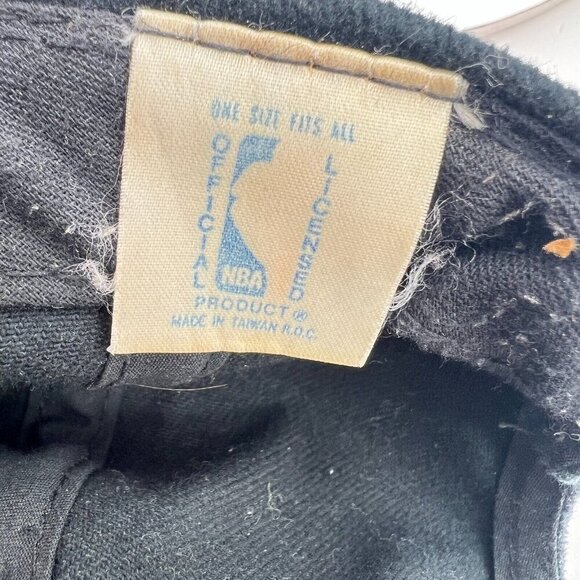 Chicago Bulls Champion Logo Athletic NBA One Size Fits All Black Snapback Hat - Picture 10 of 11